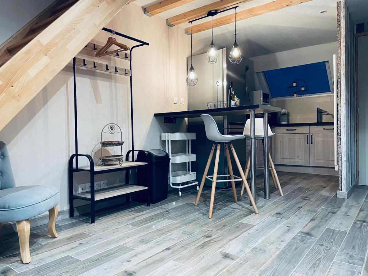 Le Nid D'Amour 2Pers / Wifi / Sauna Уссен Экстерьер фото